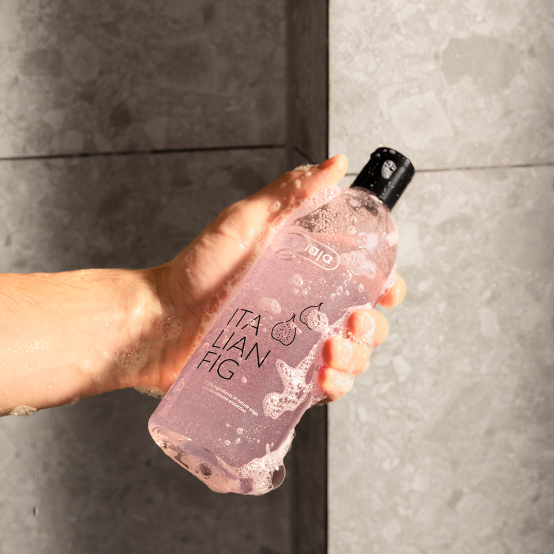 Ziaja Shower Gel Italian Fig: Mildes Duschgel, mikroplastikfrei, schützt das Hautmikrobiom.