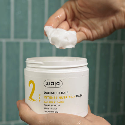 Ziaja Plant Essentials nährende Bananenblüten Haarmaske für geschädigtes Haar 350 ml